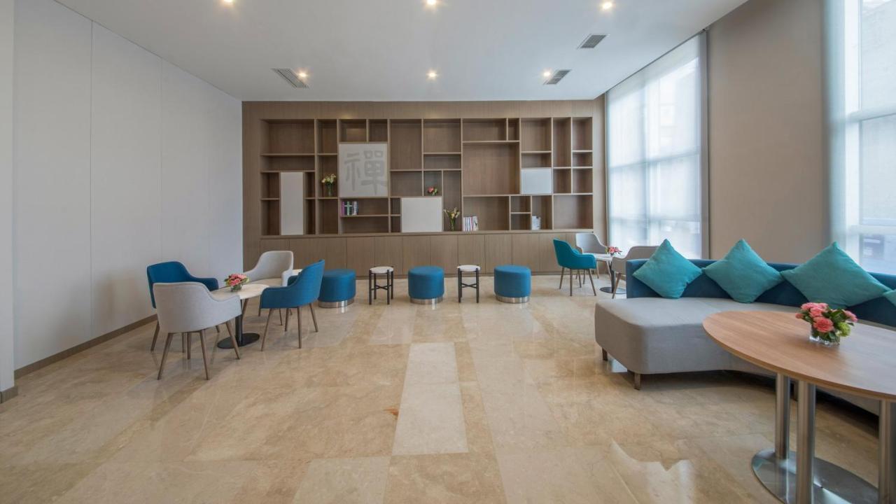 Holiday Inn Express - Xichang City Center By Ihg Zewnętrze zdjęcie