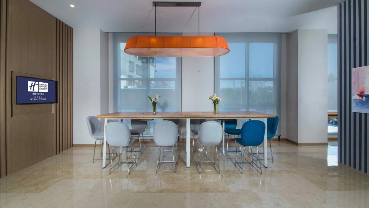 Holiday Inn Express - Xichang City Center By Ihg Zewnętrze zdjęcie