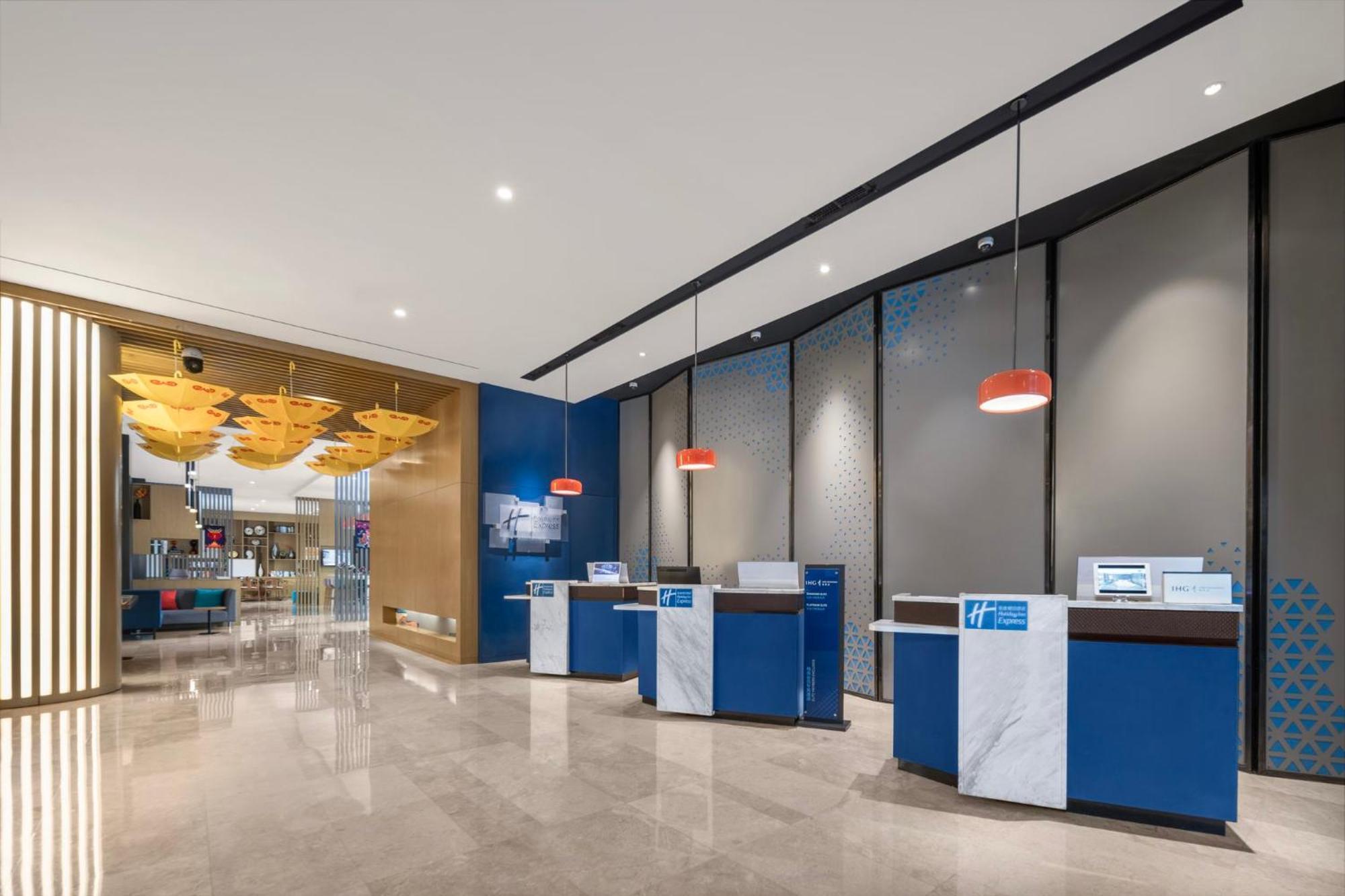 Holiday Inn Express - Xichang City Center By Ihg Zewnętrze zdjęcie