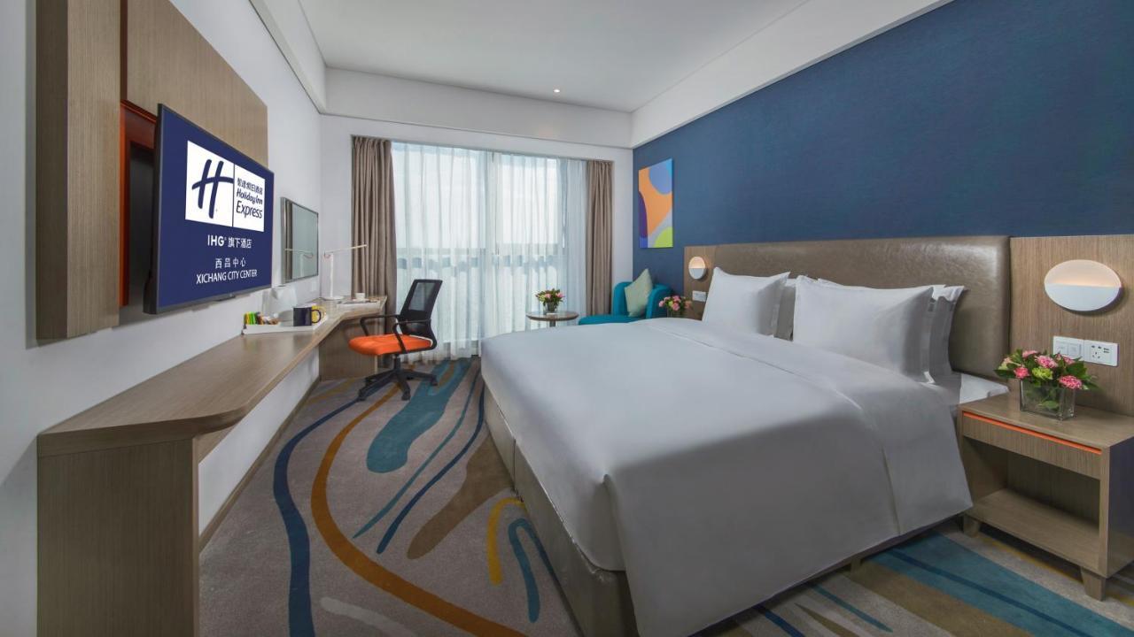 Holiday Inn Express - Xichang City Center By Ihg Zewnętrze zdjęcie