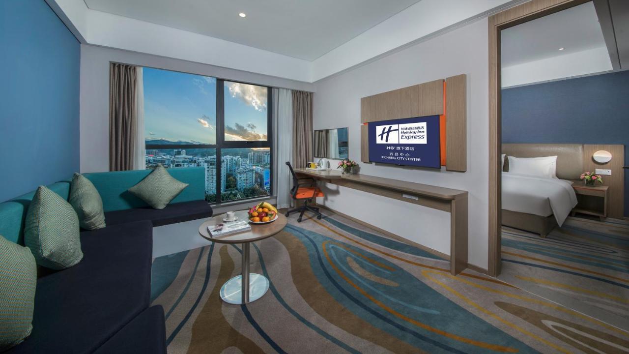 Holiday Inn Express - Xichang City Center By Ihg Zewnętrze zdjęcie