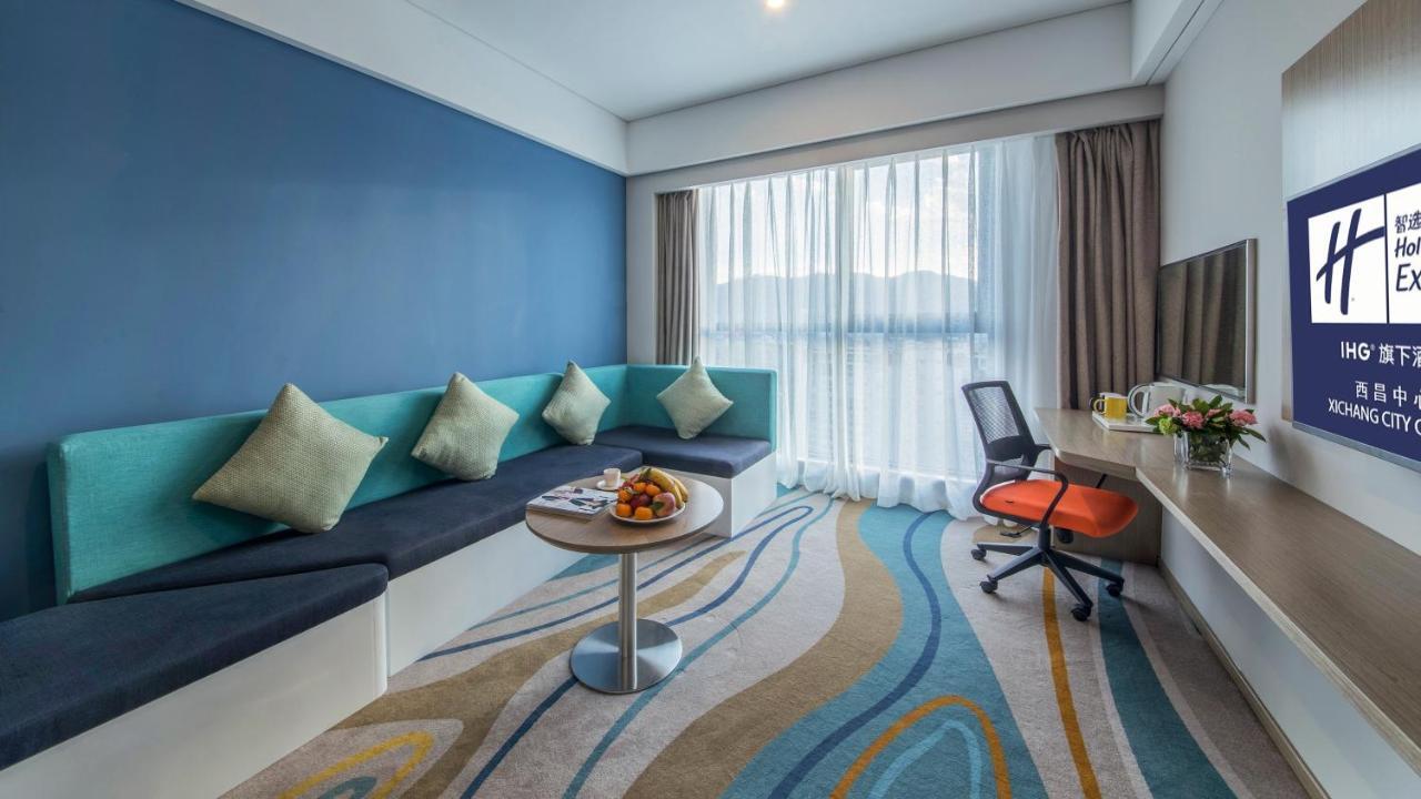 Holiday Inn Express - Xichang City Center By Ihg Zewnętrze zdjęcie