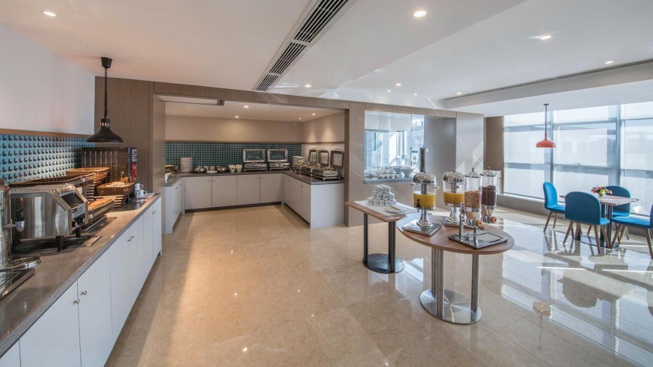 Holiday Inn Express - Xichang City Center By Ihg Zewnętrze zdjęcie